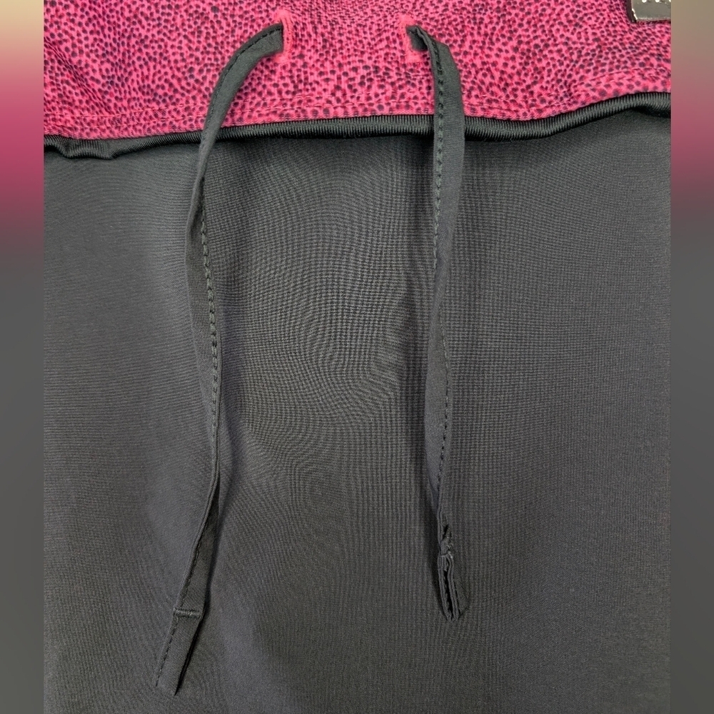Black Nike Athletic Skort Dri-Fit w/black and pink shorts Size Small Sides Ties - Picture 15 of 15